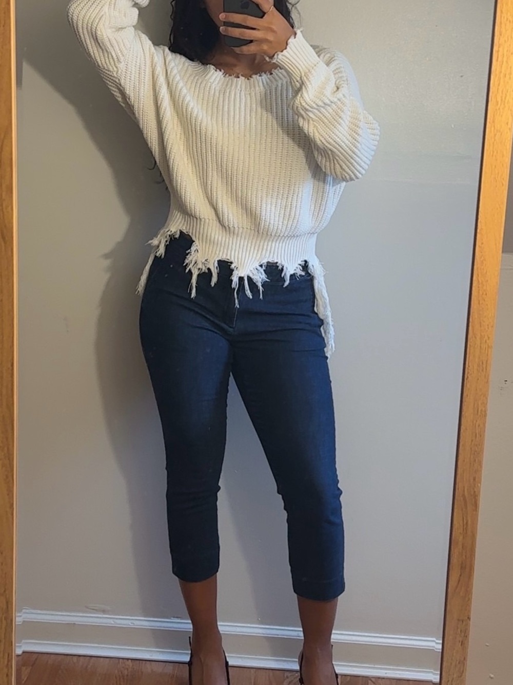 Full outfit !! Banana Republic fit jeans and Off the shoulder distressed knit